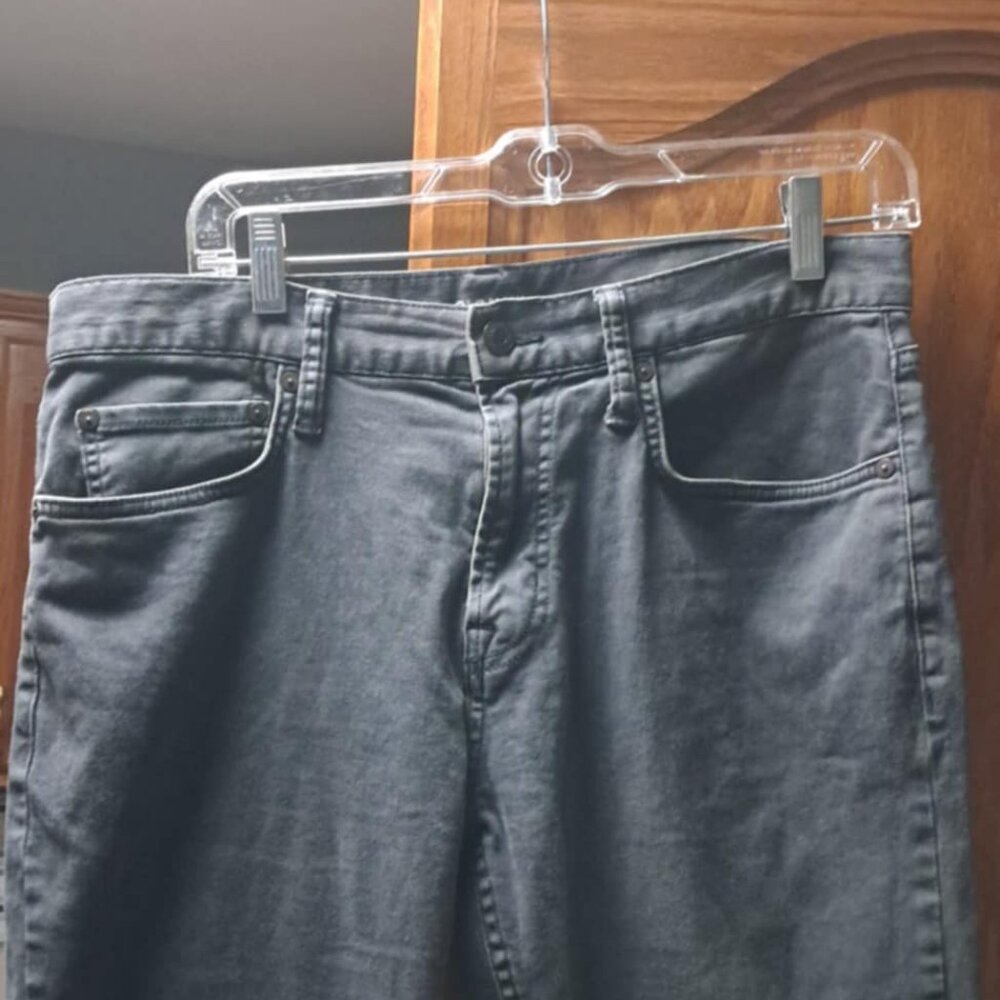 OLD NAVY MENS PANTS SIZE 32X34